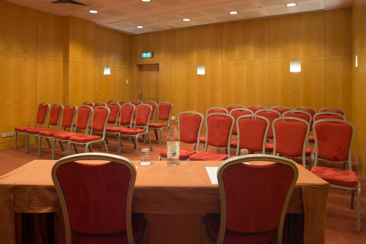 Vip Executive Entrecampos Hotel & Conference Lisboa Екстериор снимка